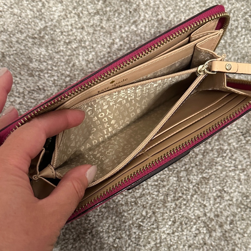 Kate Spade Fuchsia/Hot Pink Wallet - Picture 4 of 9